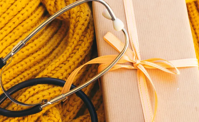 10 Gifts All Nurse Practitioners Should Ask for This Holiday Season
