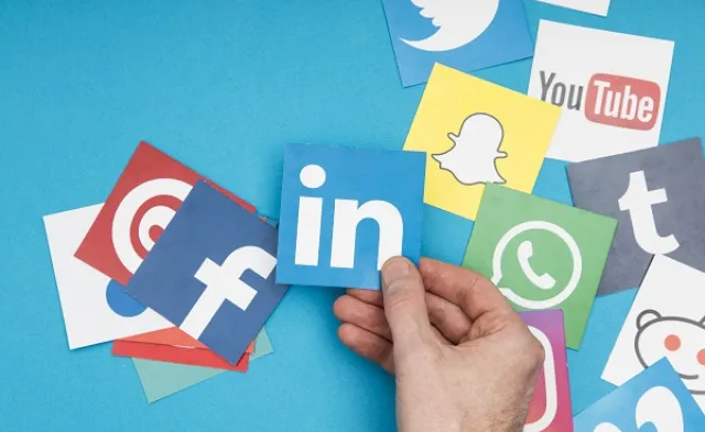 3 Ways to Use Social Media in Your Job Search