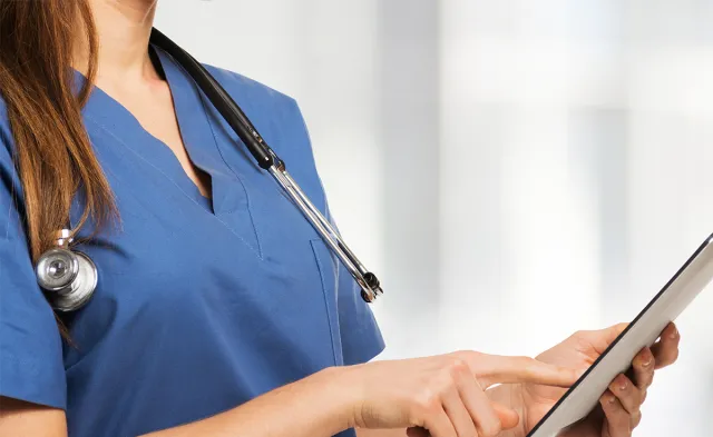 Committed to Patient Care: Q&A with BSN Graduate Vivi Ruíz Gárate