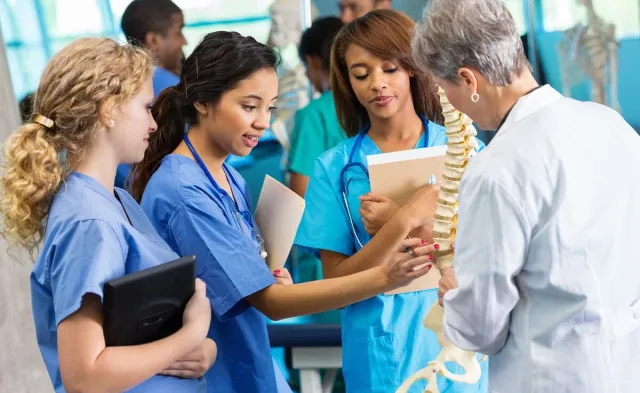 How Much Nurse Educators Make: Average Salary