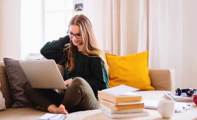 How to Maintain Productivity During Study Sessions