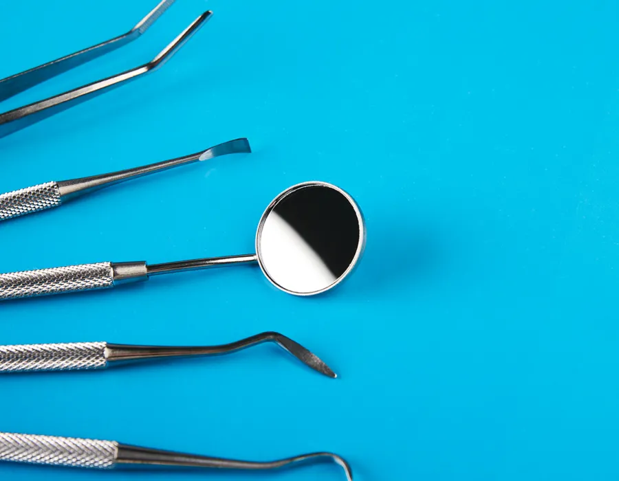 Set of dental assisting tools