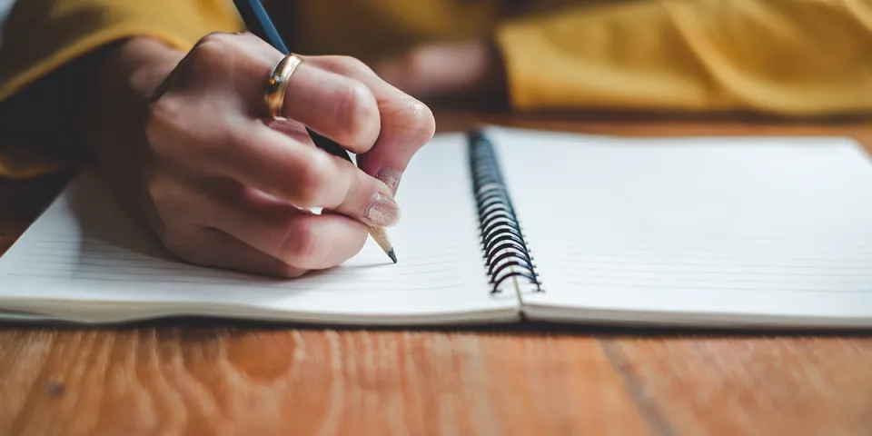 Grammar Refresh: When and How to Use an Apostrophe