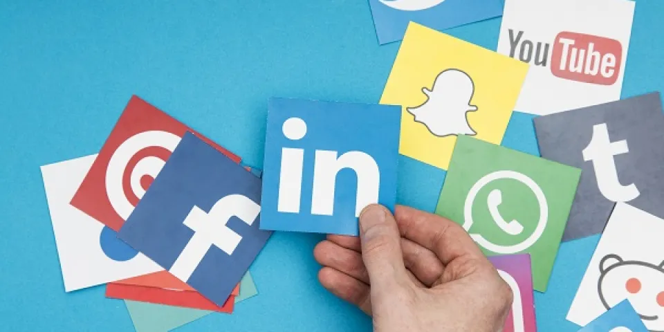 3 Ways to Use Social Media in Your Job Search