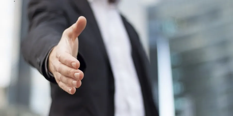 5 Factors to Consider Before Taking That Job Offer