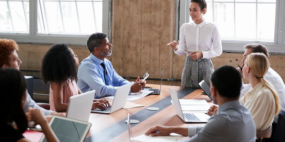 5 Powerful Leadership Traits to Help You Earn a Management Position