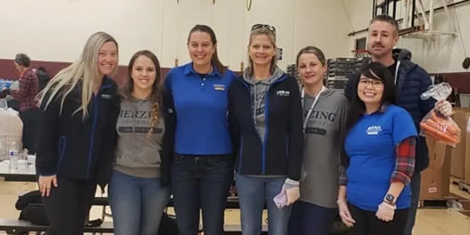 Herzing-Madison Nursing Students Organize Thanksgiving Food Drive