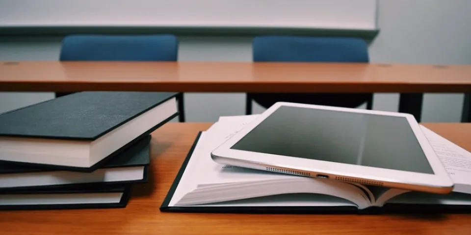 Herzing Kenosha Student Awarded 2016 Boys & Girls Club Youth of the Year