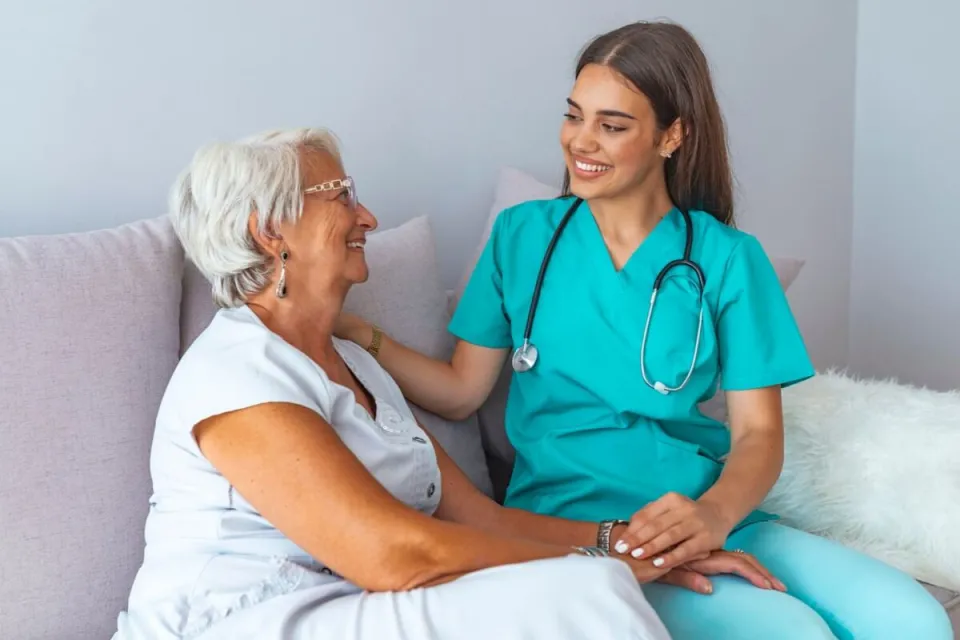 How to Become a Home Health Nurse