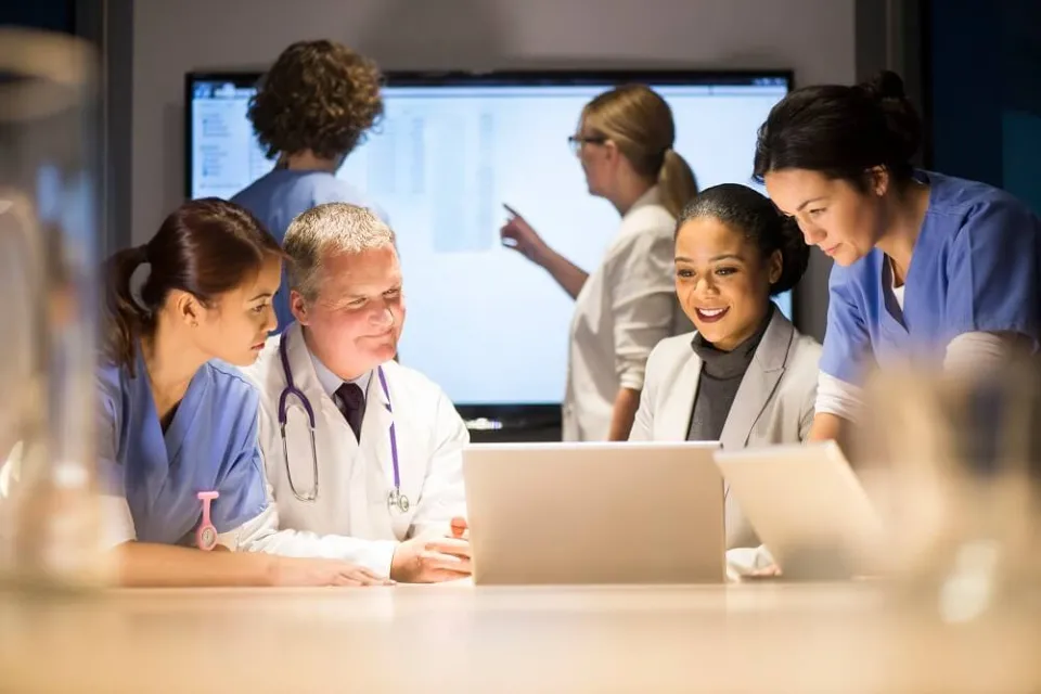 How to Become a Nurse Administrator: Steps and Requirements