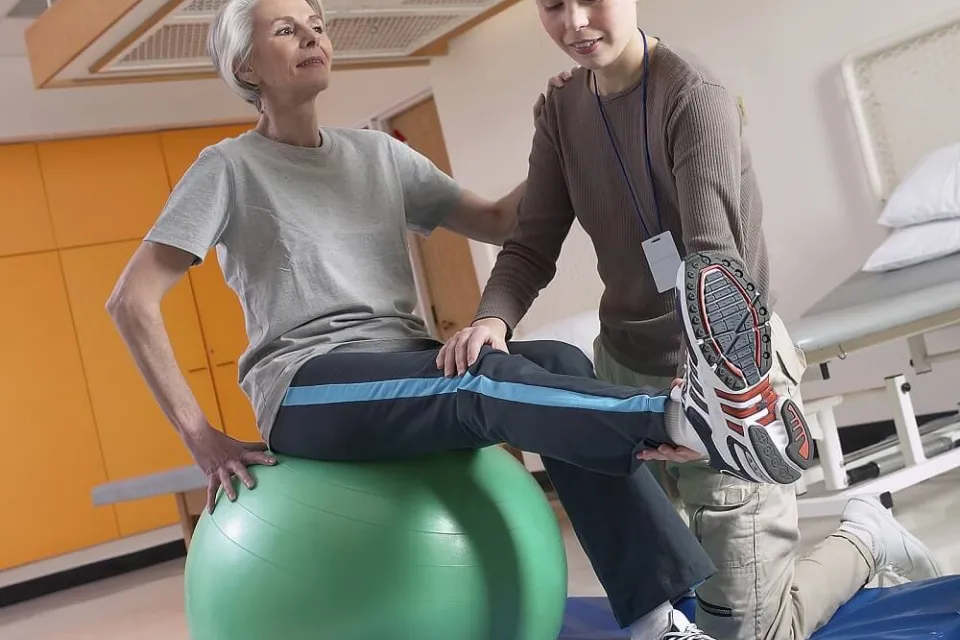 Physical Therapist Assistant Salary - How Much Does a PTA Make?
