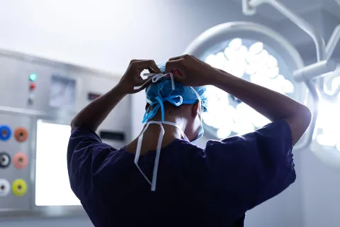 /sites/default/files/styles/fp_640_393/public/2024-12/surgical-technologist-preparing-surgery.jpg.webp?itok=mnUs7Qln