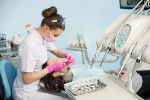 Which Dental Degree is Right for Me?