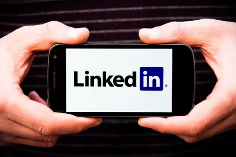 How to Build Your LinkedIn Portfolio
